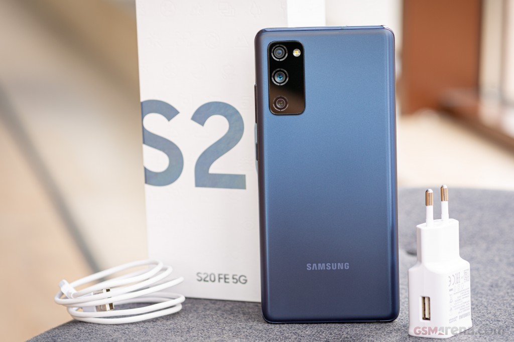 Samsung Galaxy S20 FE 5G Smartphone – The Gadget Grid Kenya Official Store - view 3