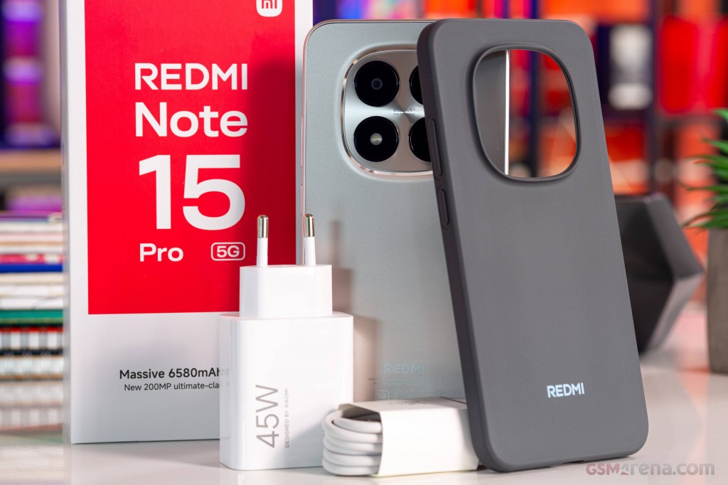 Xiaomi Redmi Note 15 Pro Smartphone – 120Hz AMOLED, Pro Camera, Fast Charging - view 3