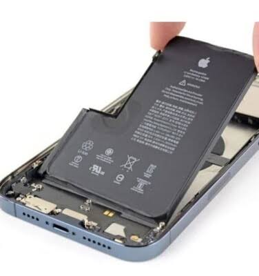 iPhone 16 Plus Battery Replacement in Nairobi - KES 4,500